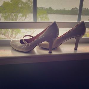 Cream Mary Jane Pumps